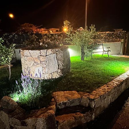 فندق Karasole سان تيودورو المظهر الخارجي الصورة